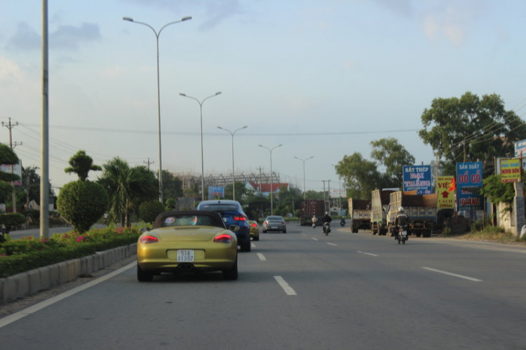 Caravan mừng sinh nhật chi hội BFC lần thứ 5 và những người bạn Caravan mừng sinh nhật chi hội BFC lần thứ 5 và những người bạn