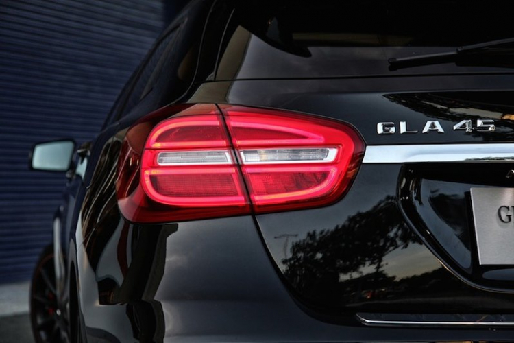 [VMS 2014] Cận cảnh Mercedes-Benz GLA45 AMG Edition 1
