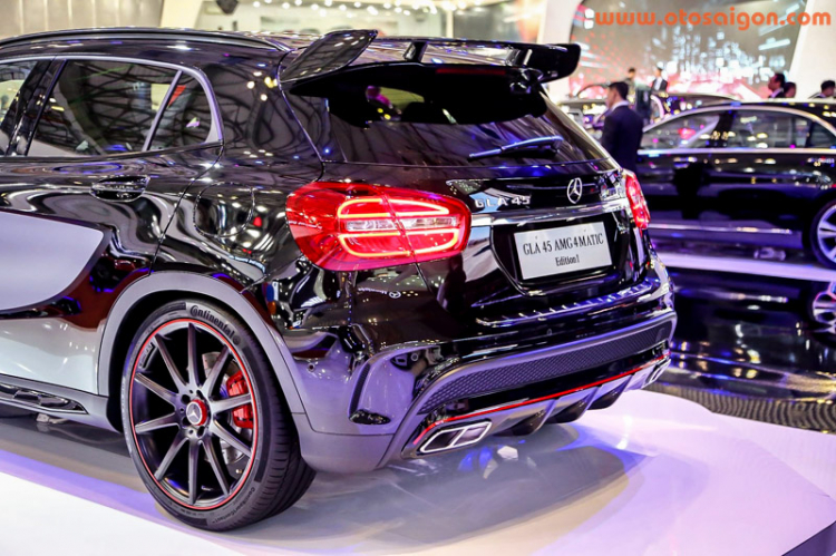 [VMS 2014] Cận cảnh Mercedes-Benz GLA45 AMG Edition 1