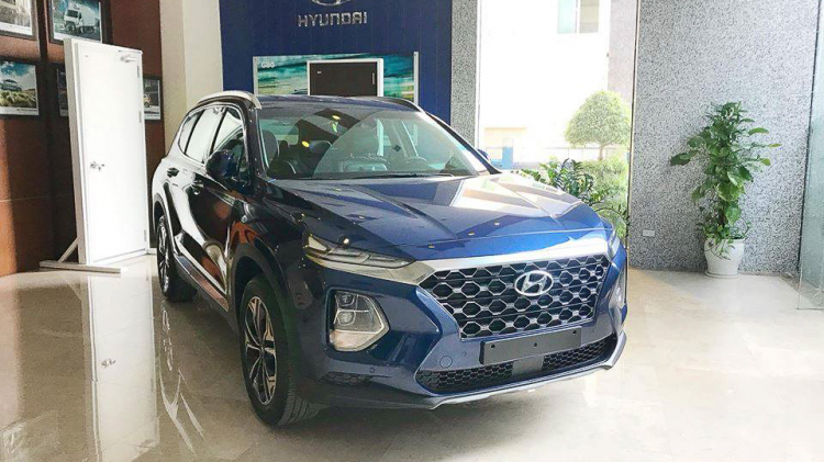 Hình ảnh thực tế Hyundai Sante Fe 2019 tại Việt Nam trước thềm ra mắt