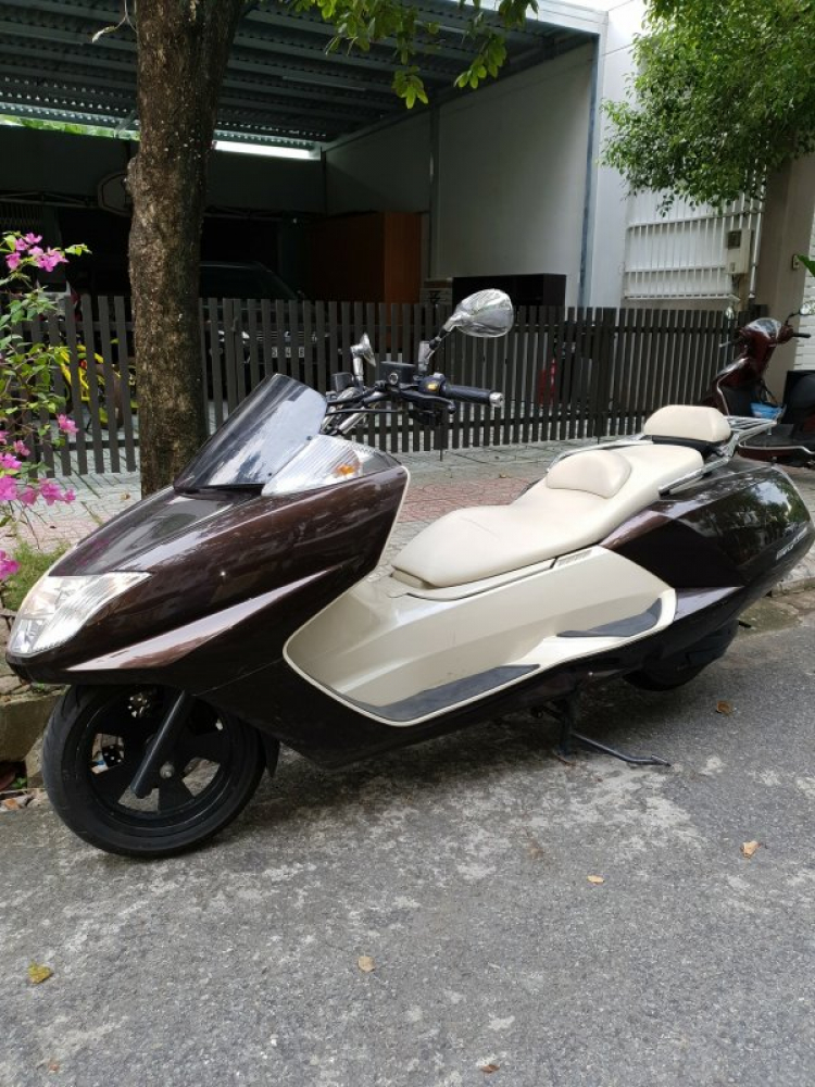 Honda PCX Hybrid 150, có anh nào khoái không?