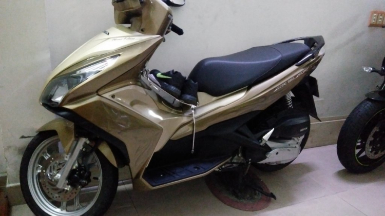 Honda PCX Hybrid 150, có anh nào khoái không?