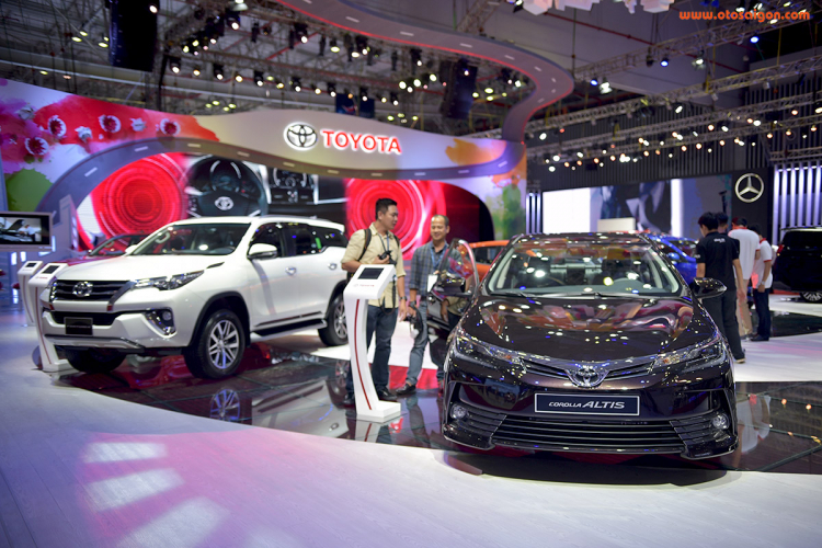 Có nên đặt cọc, mua xe tại triển lãm Việt Nam Motor Show?