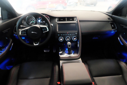 otosaigon_Jaguar E Pace V-1.jpg