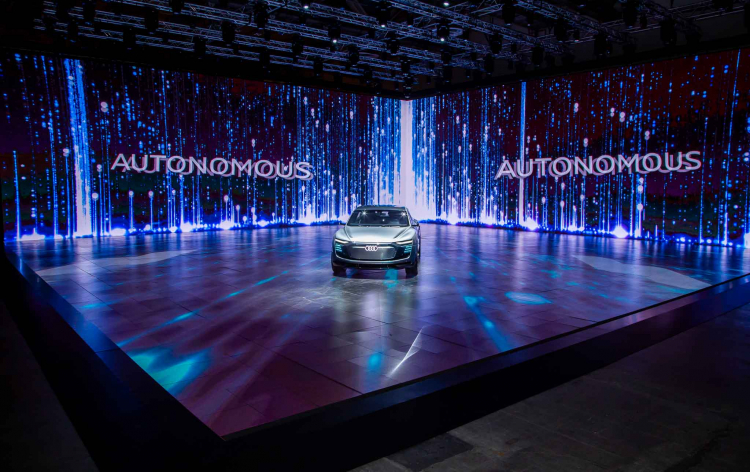[Video] Màn trình diễn xe ấn tượng tại Audi Brand Experience Singapore 2018