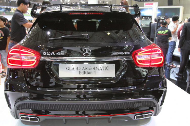 [VMS 2014] Cận cảnh Mercedes-Benz GLA45 AMG Edition 1