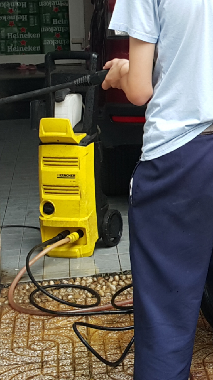 Hỏi về máy xịt cao áp? Hỏi về máy xịt cao áp?