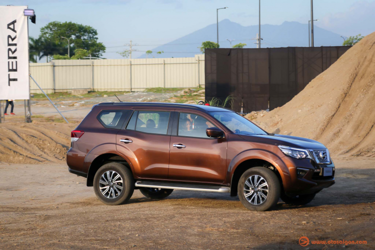 Nissan Terra 2019 đã về đến đại lý tại Tp. Hồ Chí Minh - giá dự kiến từ 1 tỷ 29 triệu