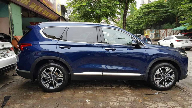 Hình ảnh chi tiết Hyundai Santa Fe 2019 mới thuộc phiên bản cao cấp tại Việt Nam