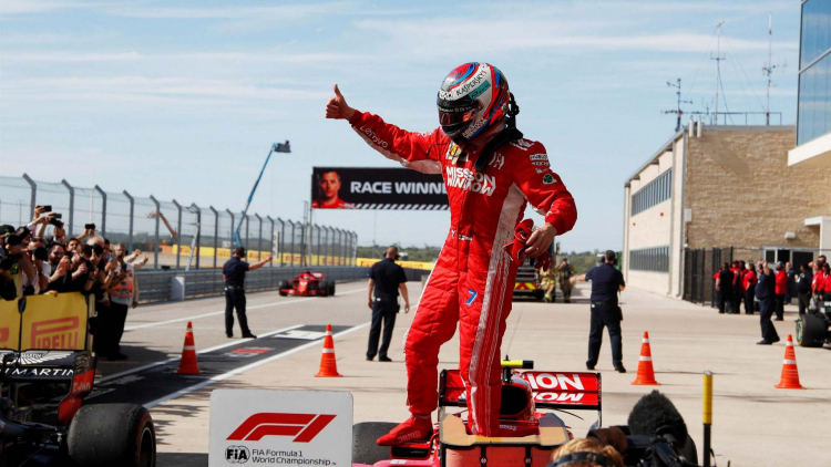 [F1 - US GP 2018] Kimi Raikkonen thắng chặng, Lewis Hamilton vẫn chưa thể lên ngôi vô địch