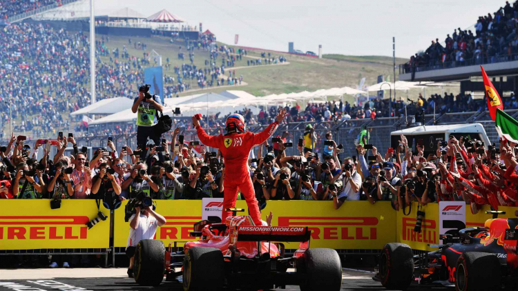 [F1 - US GP 2018] Kimi Raikkonen thắng chặng, Lewis Hamilton vẫn chưa thể lên ngôi vô địch