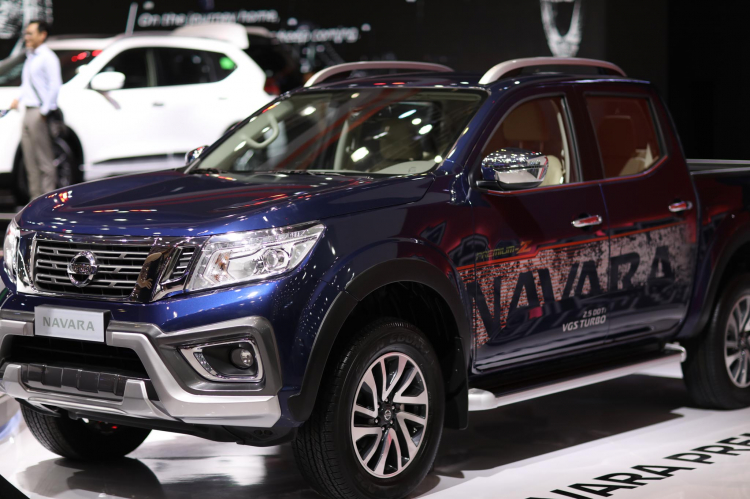 [VMS 2018] Gian hàng Nissan; xem Sunny Q-Series, X-Trail V-Series, Navara Premium Z và Terra