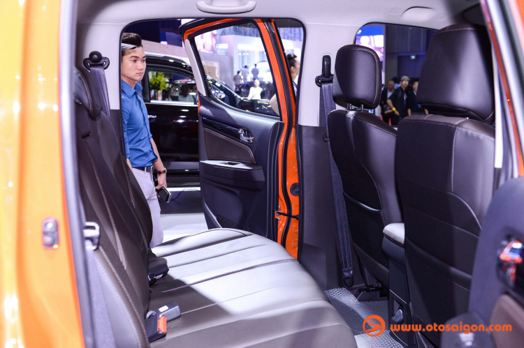 [VMS 2018] Ghé thăm gian hàng Chevrolet tại Triển lãm ô tô Việt Nam 2018; SUV và bán tải