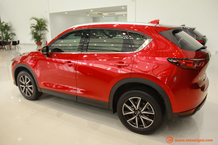 Mazda CX-5 có 3 màu mới dùng công nghệ sơn đặc biệt - chưa có giá bán