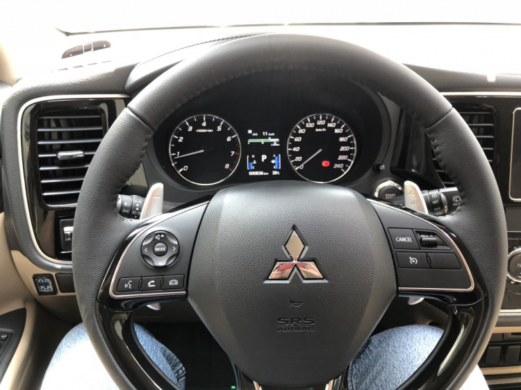 Cảm nhận Mitsubishi Outlander 2.0 STD 2018: Chiếc xe cho cảm xúc mãnh liệt! Cảm nhận Mitsubishi Outlander 2.0 STD 2018: Chiếc xe cho cảm xúc mãnh liệt!