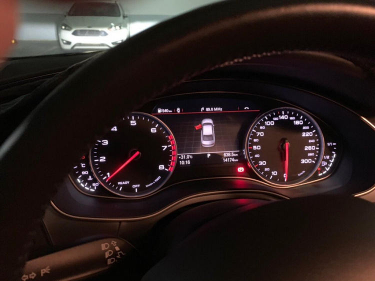 HCM-Bán xe Audi A6 model 2016 sx 2015 đen-nội thất nâu bs SG đi được 14.300km