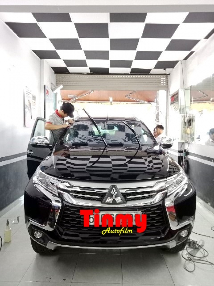 Dán phim cách nhiệt cho Mitsubishi Jolie - Em nóng phỏng tay luôn Dán phim cách nhiệt cho Mitsubishi Jolie - Em nóng phỏng tay luôn