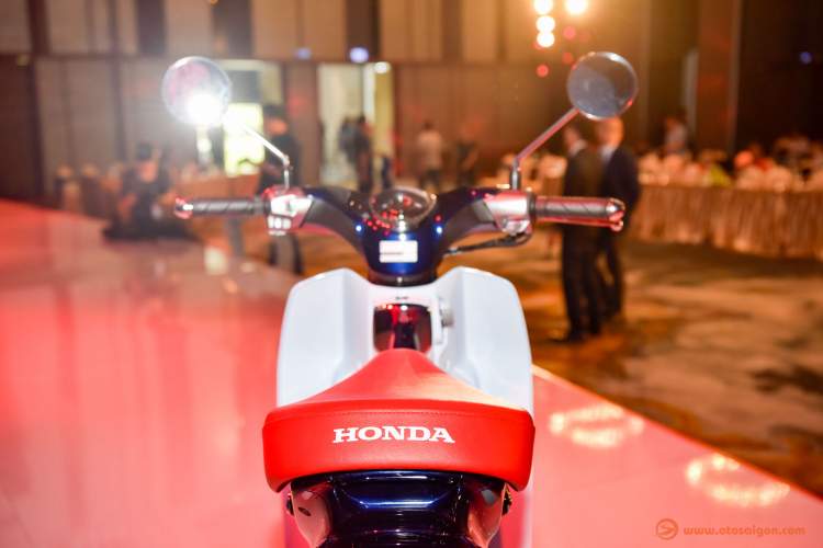 Honda Việt Nam giới thiệu Super Cub C125 và Monkey; đồng giá 85 triệu