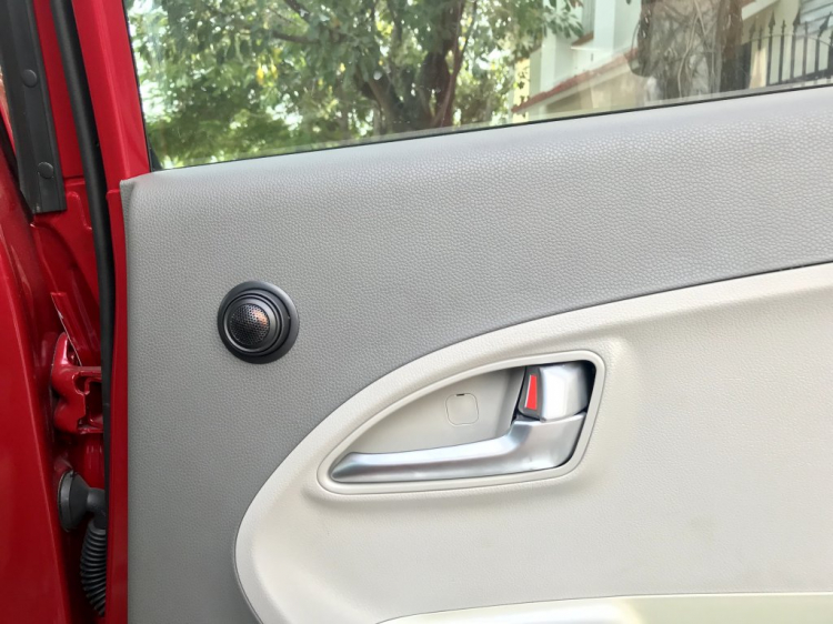 Kia Morning nâng cấp âm thanh từ 4 loa lên 9 loa Kia Morning nâng cấp âm thanh từ 4 loa lên 9 loa