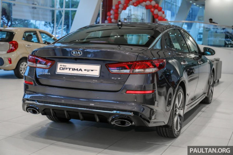 Kia Optima GT 2019 đã ra mắt tại Malaysia; giá từ 952 triệu đồng