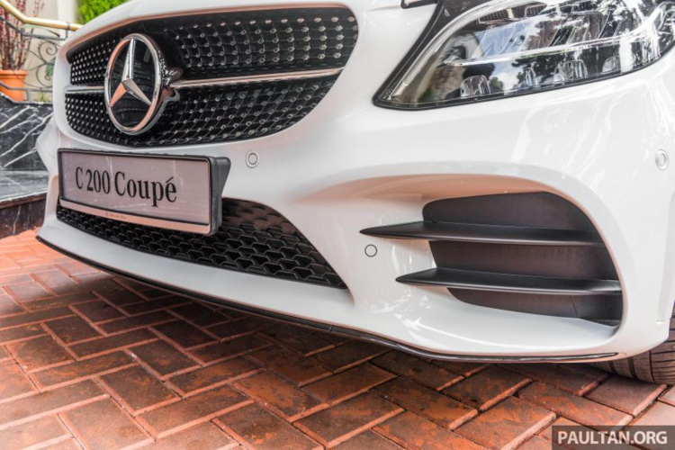 Xem trước Mercedes-Benz C200 và C300 Coupe phiên bản nâng cấp 2019