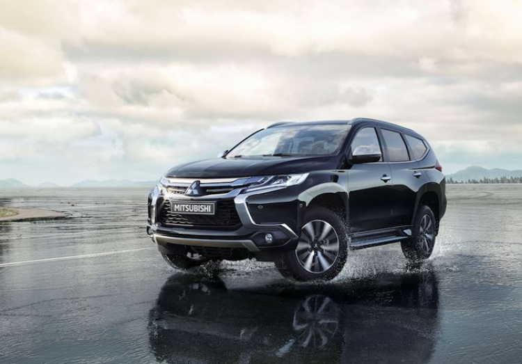 Xin ý kiến các chuyên gia về Mitsubishi Pajero Sport Xin ý kiến các chuyên gia về Mitsubishi Pajero Sport