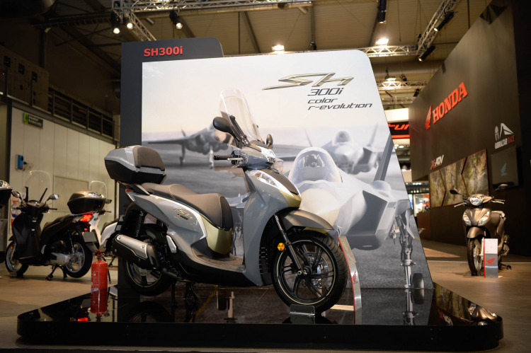 Honda thổi bùng lửa đam mê tại Triển lãm EICMA 2018 Honda thổi bùng lửa đam mê tại Triển lãm EICMA 2018