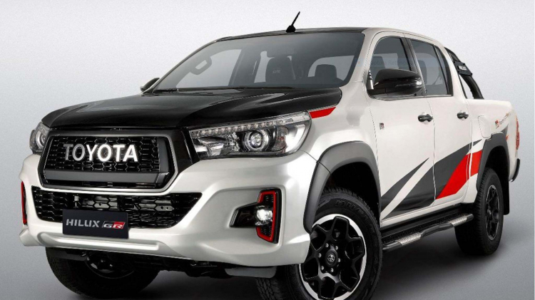 Toyota phát triển bán tải Hilux GR Sport với đội đua Gazoo Racing