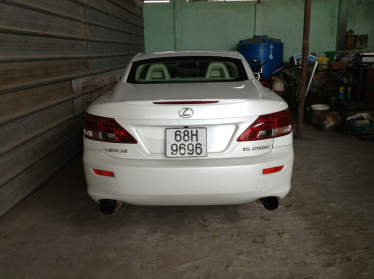 Xin Tư Vấn CLA 45 AMG VS C300 AMG