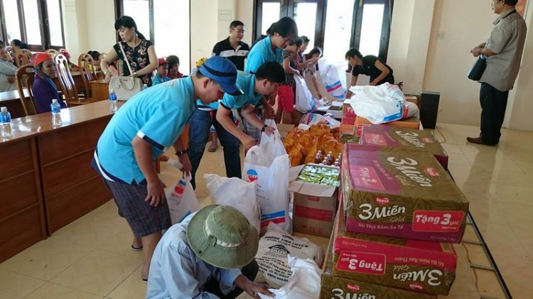 GMFC - Hình ảnh chuyến Off Phan Thiết kết hợp từ thiện 22-24/11/2014 GMFC - Hình ảnh chuyến Off Phan Thiết kết hợp từ thiện 22-24/11/2014