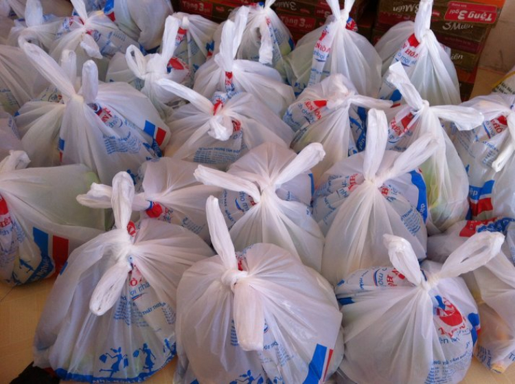 GMFC - Hình ảnh chuyến Off Phan Thiết kết hợp từ thiện 22-24/11/2014 GMFC - Hình ảnh chuyến Off Phan Thiết kết hợp từ thiện 22-24/11/2014