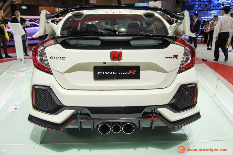 Honda Civic Type R giá tầm dưới 2 tỷ thì các bác có chơi không?