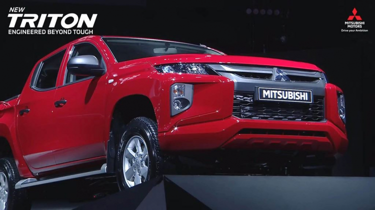 Mitsubishi Triton 2019 ra mắt; có thêm chế độ off-road; vẫn sử dụng máy dầu 2.4L MIVEC