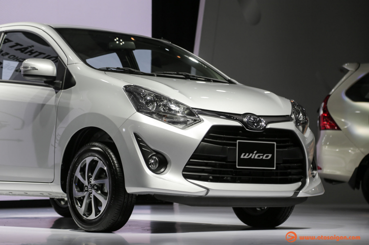 Tháng đầu mở bán, Toyota Wigo bán chạy hơn cả Hyundai Grand i10 các bác nghĩ gì?