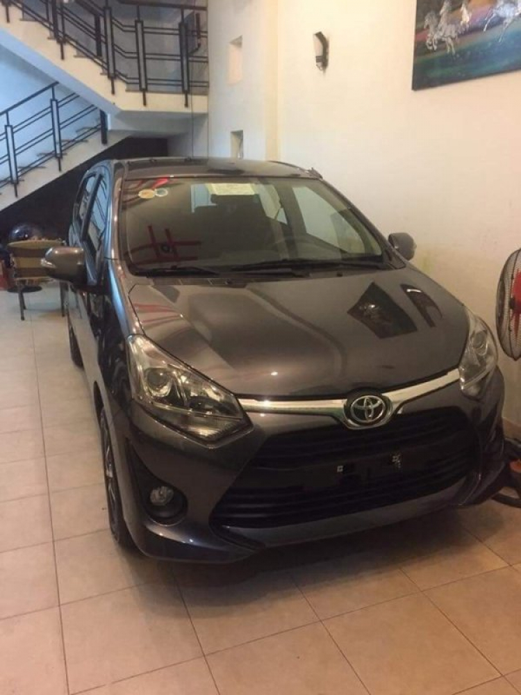 Tháng đầu mở bán, Toyota Wigo bán chạy hơn cả Hyundai Grand i10 các bác nghĩ gì?