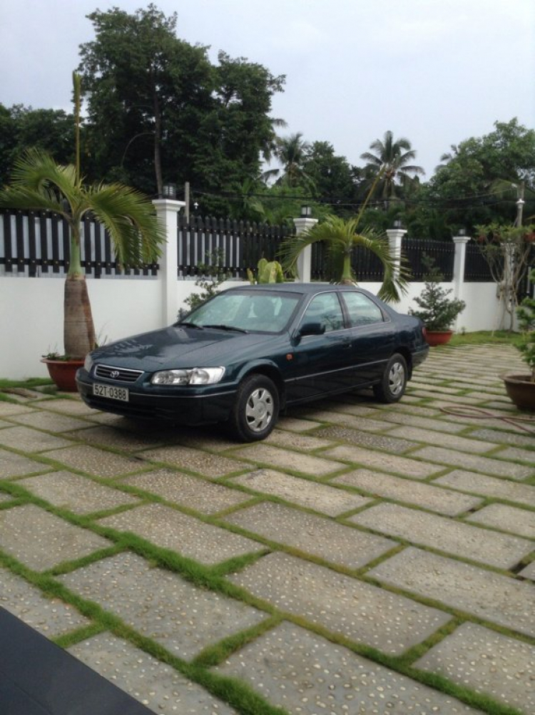 Camry 1999 có nên mua sau gần 20 năm?