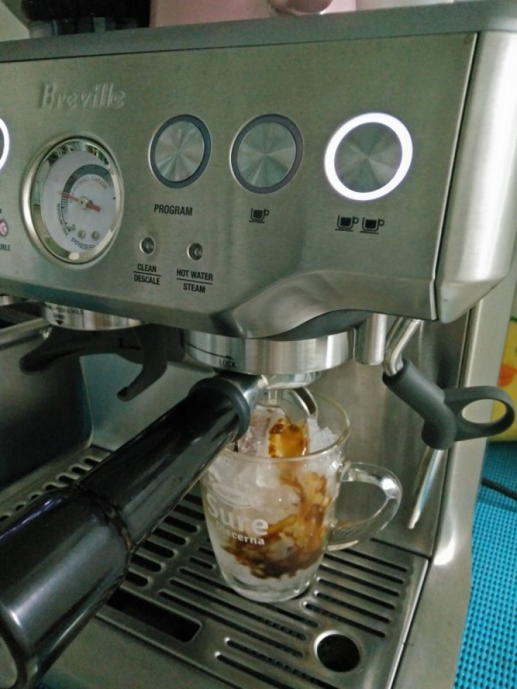 Em hỏi mấy anh sành cafe Em hỏi mấy anh sành cafe