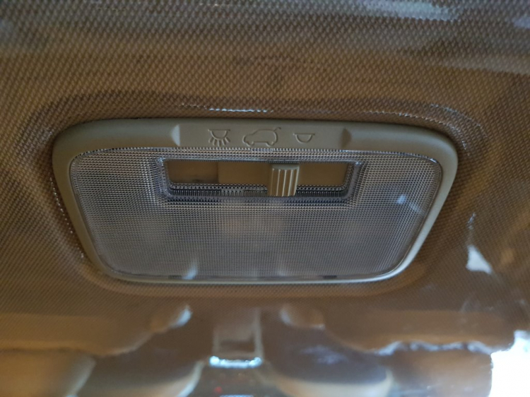 Nhờ các bác tư vấn về Kia Grand Sedona. Nhờ các bác tư vấn về Kia Grand Sedona.