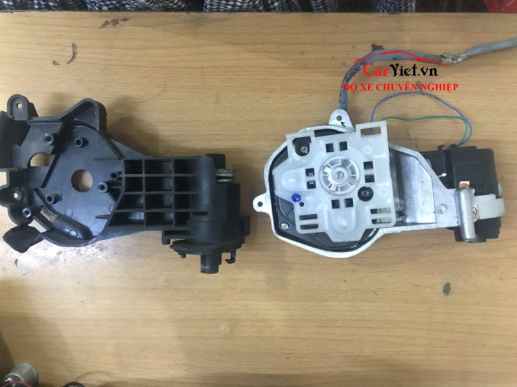 Bộ sản phẩm gập gương lên kính zin theo từng dòng xe Bộ sản phẩm gập gương lên kính zin theo từng dòng xe