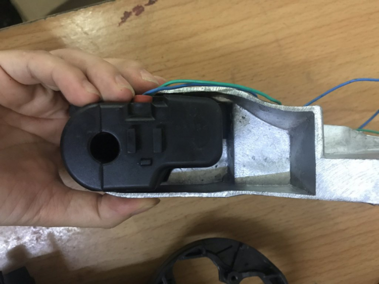 Độ gập gương điện có gây hại gì cho xe không? Độ gập gương điện có gây hại gì cho xe không?