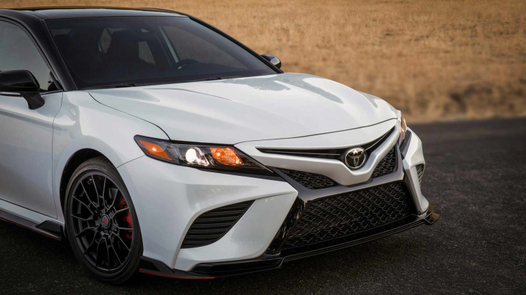 Toyota giảm sản xuất dòng xe Camry tại Mỹ trong bối cảnh SUV bùng nổ