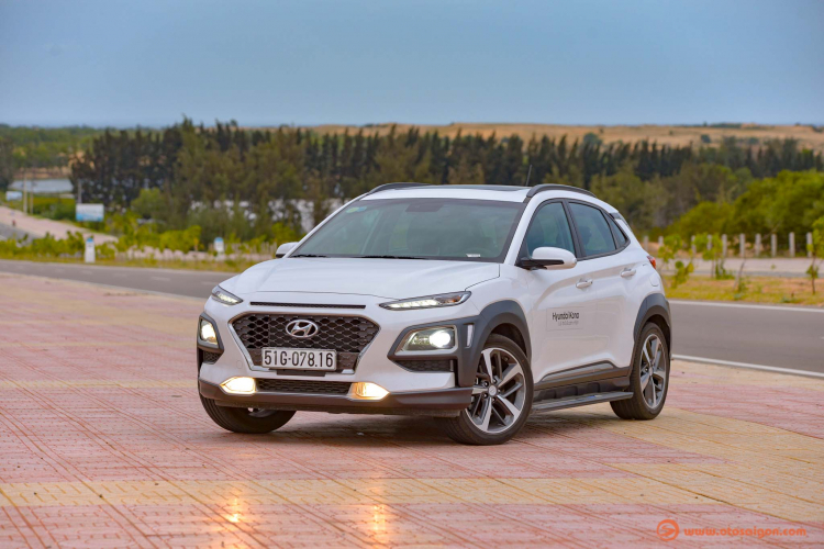 Đánh giá nhanh Hyundai Kona: trẻ trung và hiện đại