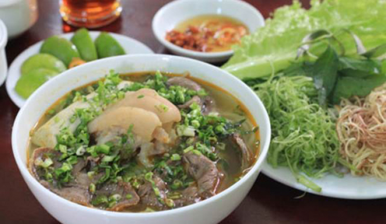 Ở Bến Tre ăn bún bò Huế quán nào ngon mấy a? Ở Bến Tre ăn bún bò Huế quán nào ngon mấy a?