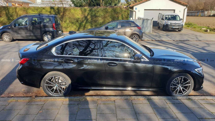 Ảnh thực tế BMW 3-Series 2019 thế hệ mới trên đường phố nước Đức
