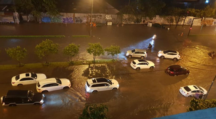 Cập nhật tình hình ngập nước sau bão và các thiệt hại về xe đi các bác