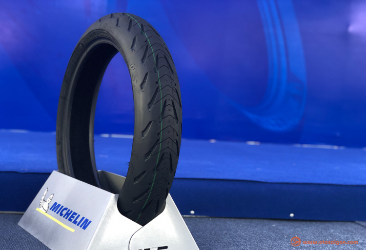 Michelin giới thiệu lốp ROAD 5, chuyên cho xe mô tô PKL