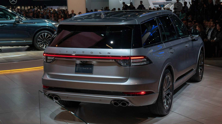 [LAAS2018] Ảnh thực tế mới nhất của SUV Lincoln Aviator 2020 ‘’đàn em’’ Navigator