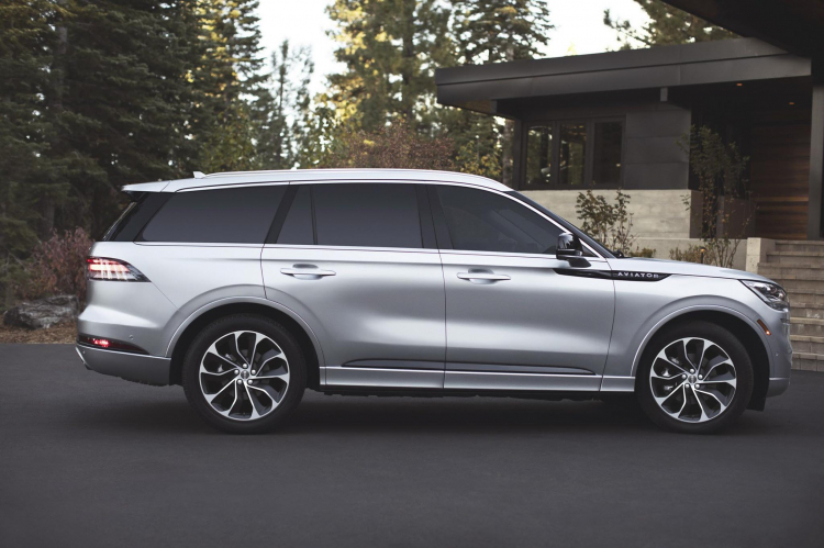 [LAAS2018] Ảnh thực tế mới nhất của SUV Lincoln Aviator 2020 ‘’đàn em’’ Navigator