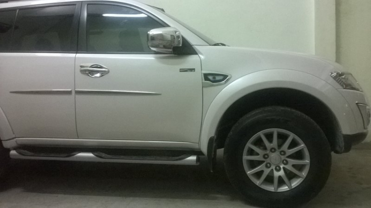 pajero sport - đồ chơi