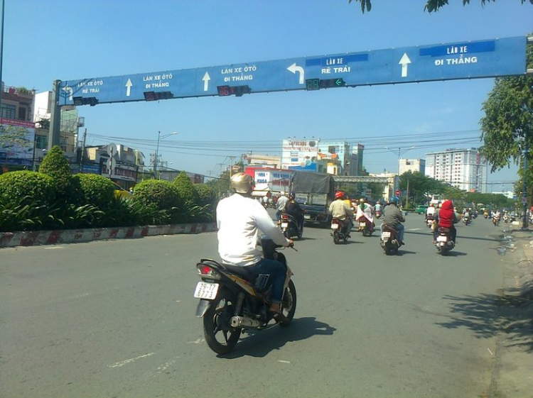 Những vô tư trên đường Trường Chinh